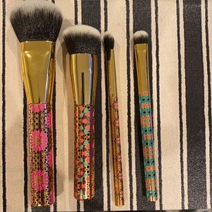 Brand New Tarte Brushes